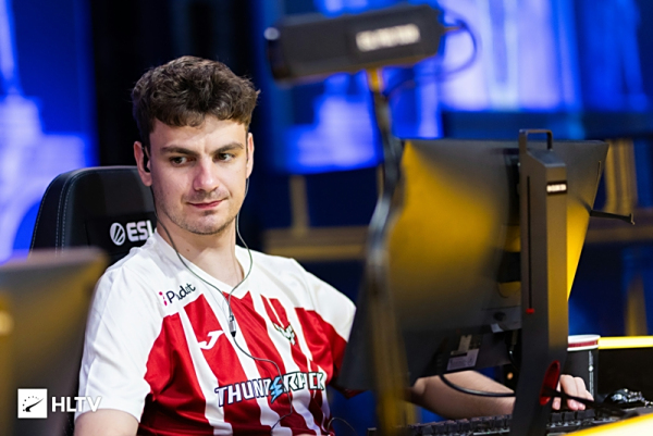 Hunter - 在2025赛季单图回合影响力（RS）排名中名列前茅